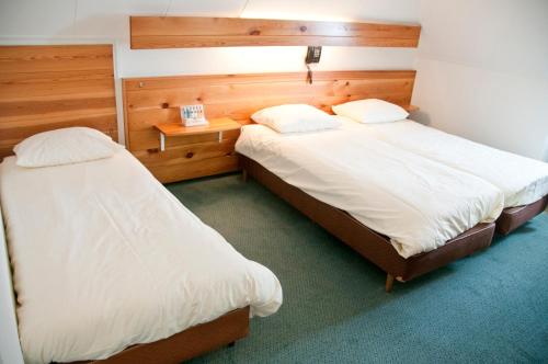 Imagen de la habitación del Hotel Steensel. Foto 9