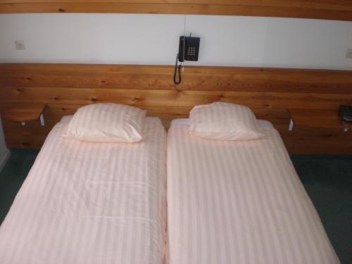 Imagen de la habitación del Hotel Steensel. Foto 10