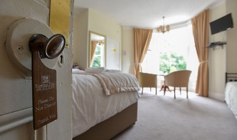 Imagen de la habitación del Hotel Steeton Hall. Foto 14