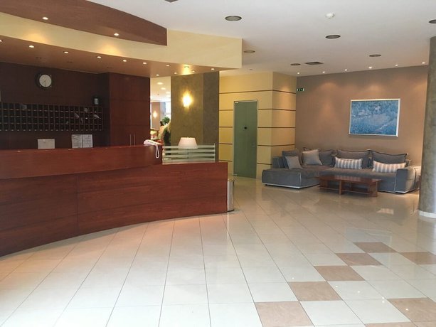Imagen de los interiores del Hotel Stefania, Er&eacute;tria. Foto 5