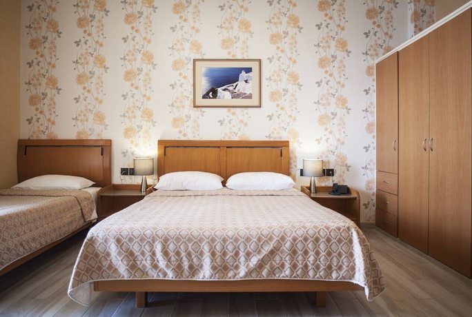 Imagen de la habitación del Hotel Stefania, Er&eacute;tria. Foto 4