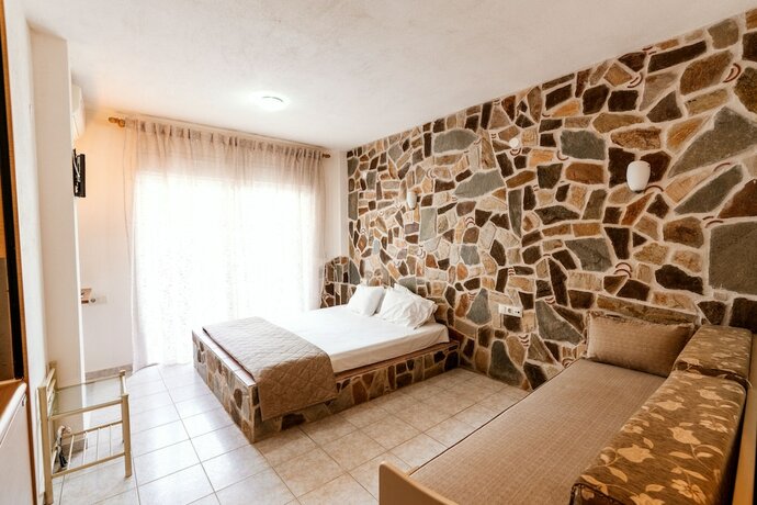Imagen general del Hotel Stefanidis Apartments. Foto 16