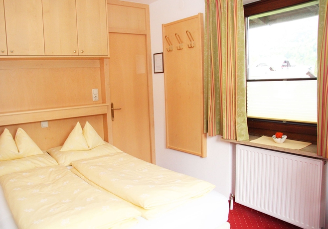 Imagen de la habitación del Hotel Stefanihof. Foto 6