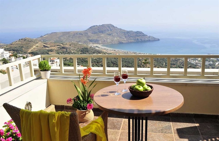 Imagen de la habitación del Hotel Stefanos Village. Foto 4