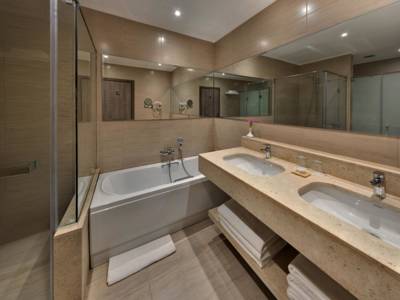 Imagen de los interiores del Hotel Steigenberger Alcazar. Foto 4