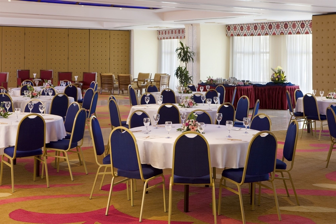 Imagen de los interiores del Hotel Steigenberger Aldau Beach. Foto 13