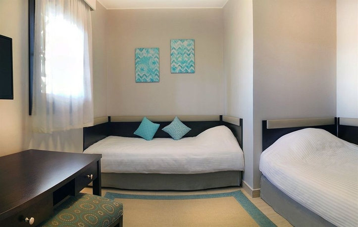 Imagen de la habitación del Hotel Steigenberger Aqua Magic. Foto 9