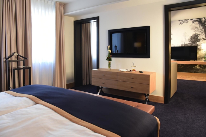 Imagen de la habitación del Hotel Steigenberger Bad Homburg. Foto 7