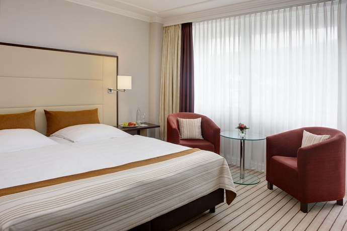 Imagen de la habitación del Hotel Steigenberger Bad Neuenahr. Foto 4