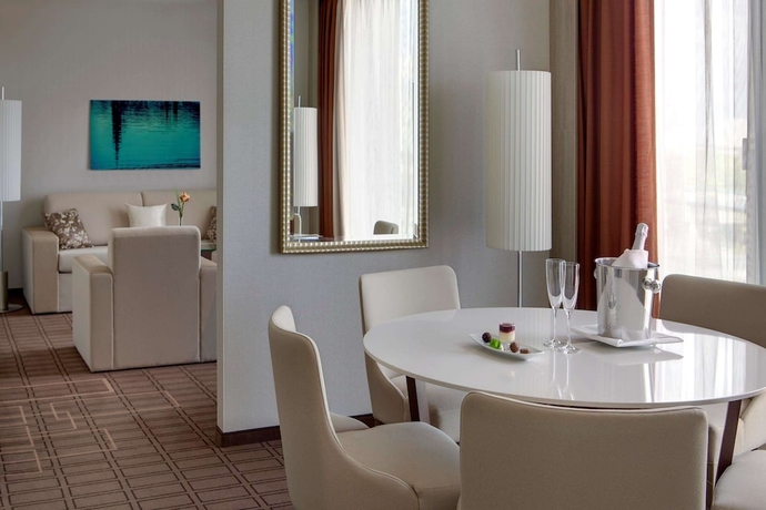 Imagen de la habitación del Hotel Steigenberger Bremen. Foto 5