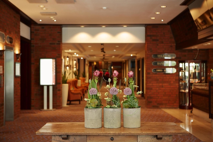 Imagen de los interiores del Hotel Steigenberger Conti Hansa. Foto 6