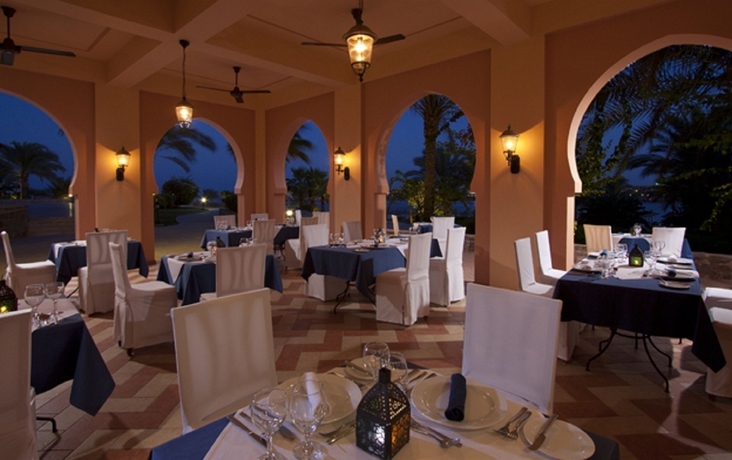 Imagen del bar/restaurante del Hotel Steigenberger Coraya Beach - Adults Friendly 16 Years Plus. Foto 6