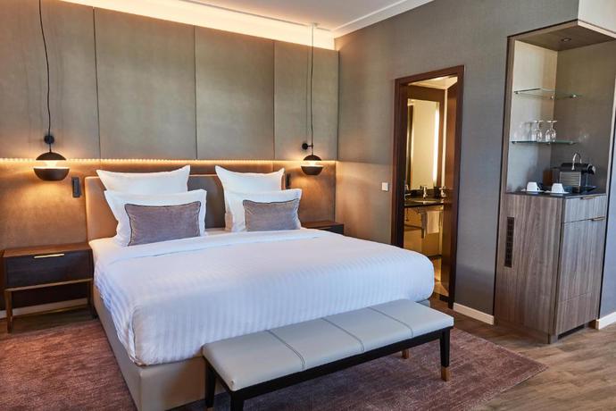 Imagen de la habitación del Hotel Steigenberger De Saxe. Foto 4