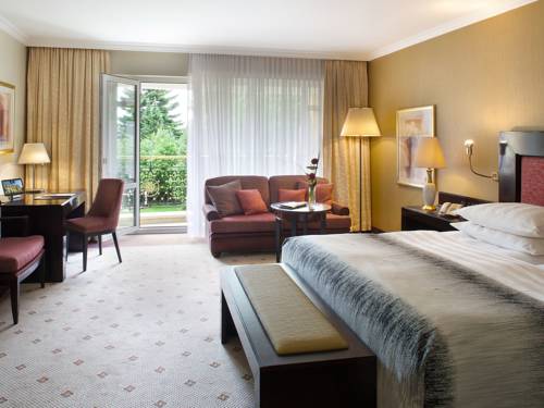 Imagen de la habitación del Hotel Steigenberger Der Sonnenhof. Foto 7