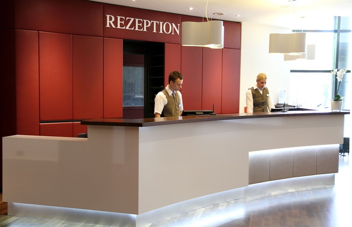 Imagen de los interiores del Hotel Steigenberger Dortmund. Foto 12