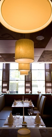 Imagen del bar/restaurante del Hotel Steigenberger Dortmund. Foto 9