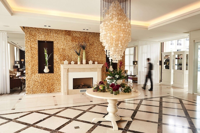 Imagen de los interiores del Hotel Steigenberger Grandhotel and Spa. Foto 16