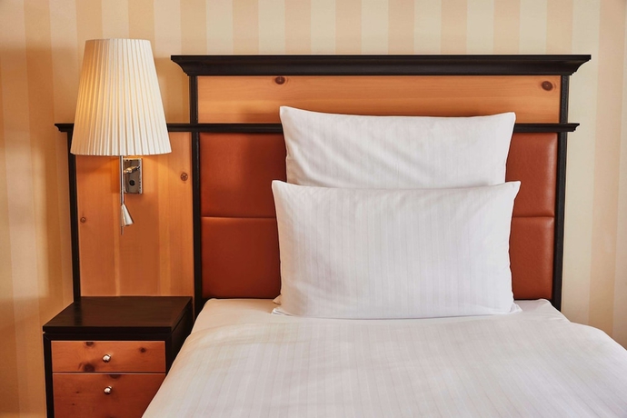 Imagen de la habitación del Hotel Steigenberger Icon Grandhotel Belvédère. Foto 10