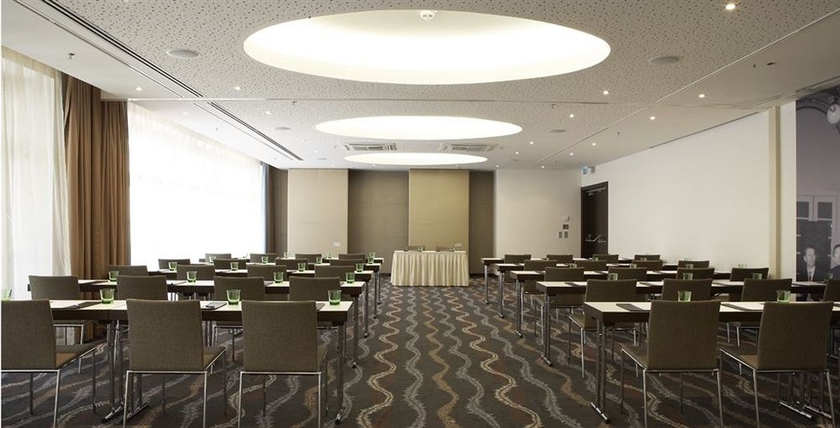 Imagen de los interiores del Hotel Steigenberger Icon Herrenhof. Foto 13