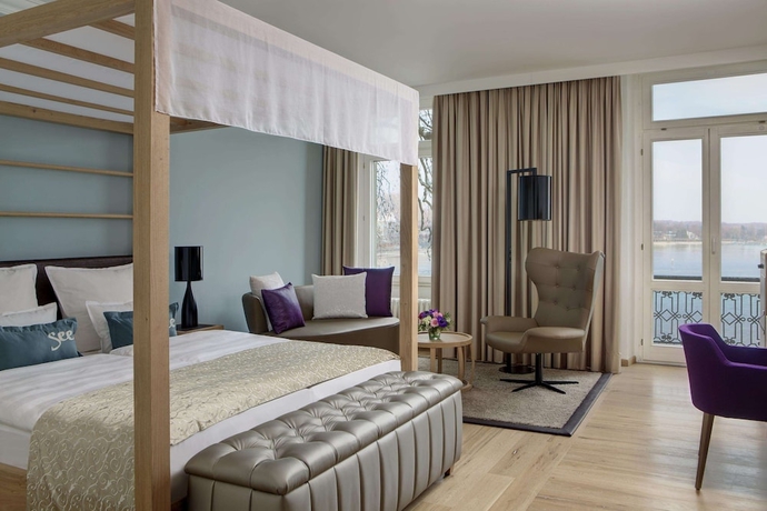 Imagen de la habitación del Hotel Steigenberger Inselhotel. Foto 4