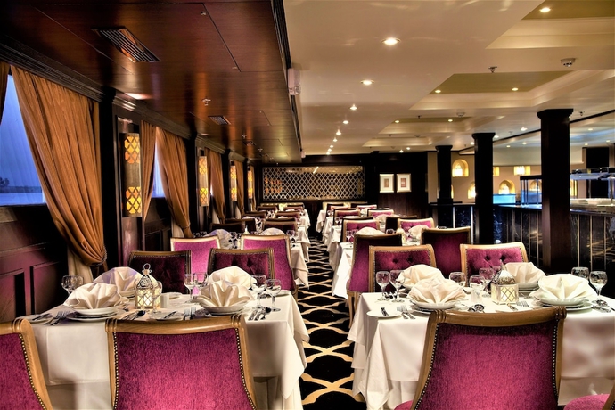 Imagen del bar/restaurante del Hotel Steigenberger Minerva Nile Cruise - Every Thursday From Luxor For 07 And 04 Nights - Every Monday Fr. Foto 4
