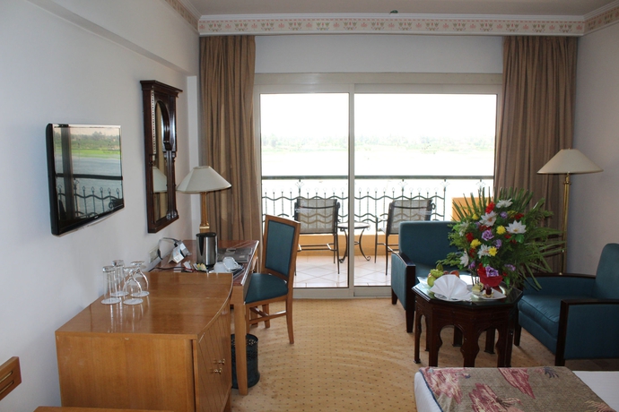 Imagen de los interiores del Hotel Steigenberger Nile Palace. Foto 10