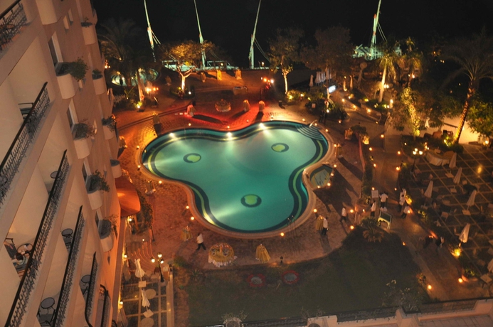 Imagen de los interiores del Hotel Steigenberger Nile Palace. Foto 11