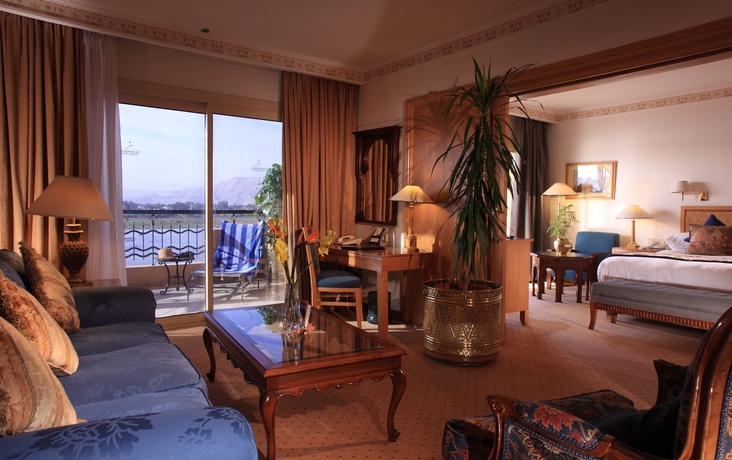 Imagen de los interiores del Hotel Steigenberger Nile Palace. Foto 16