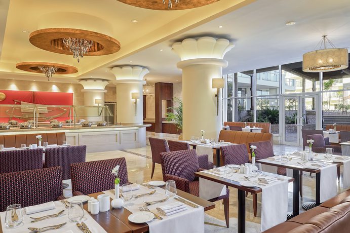 Imagen del bar/restaurante del Hotel Steigenberger Pyramids Cairo. Foto 4