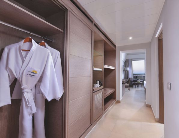 Imagen de la habitación del Hotel Steigenberger Resort Alaya - Adults Friendly 16 Years Plus. Foto 15