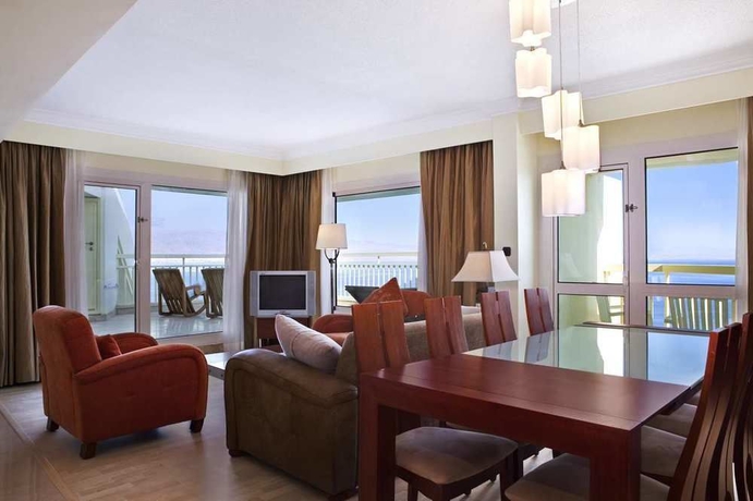 Imagen de la habitación del Hotel Steigenberger Taba and Nelson Village. Foto 10