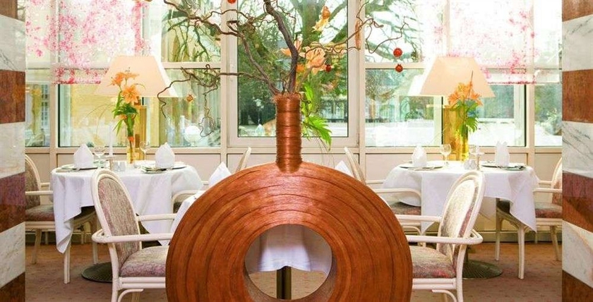 Imagen del bar/restaurante del Hotel Steigenberger and Spa Bad Pyrmont. Foto 2