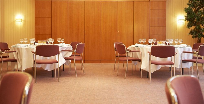 Imagen de los interiores del Hotel Steigenberger and Spa Bad Pyrmont. Foto 9