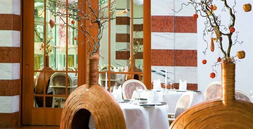 Imagen del bar/restaurante del Hotel Steigenberger and Spa Bad Pyrmont. Foto 5