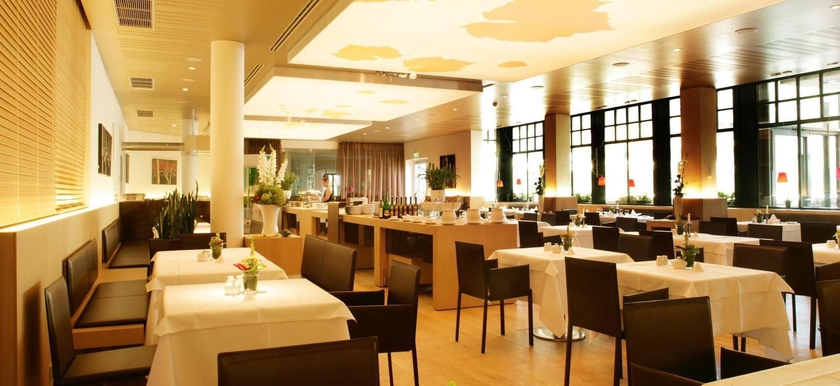 Imagen de los exteriores del Hotel Steigenberger and Spa Krems. Foto 5