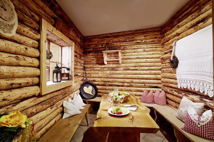 Imagen de los interiores del Hotel Steiger. Foto 14