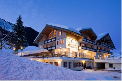 Imagen de la habitación del Hotel Steinbock. Foto 2