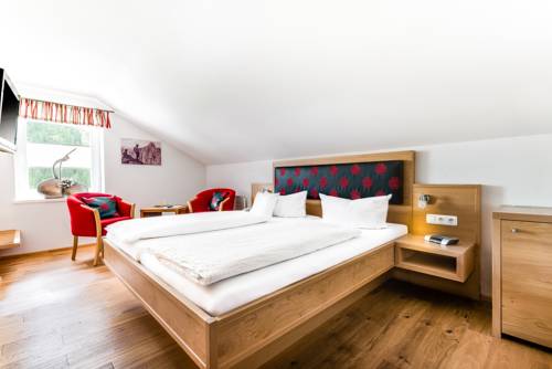 Imagen de la habitación del Hotel Steinbock. Foto 16