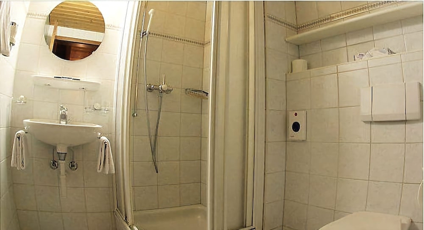 Imagen de la habitación del Hotel Steinbock Grindelwald. Foto 11