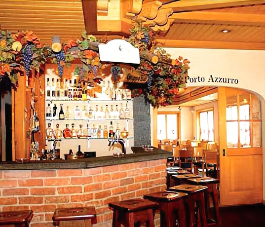 Imagen del bar/restaurante del Hotel Steinbock Grindelwald. Foto 6