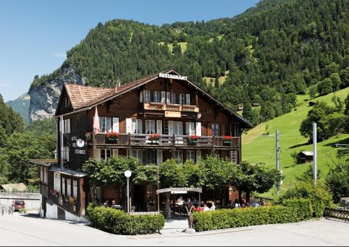 Imagen de la habitación del Hotel Steinbock, Lauterbrunnen. Foto 6