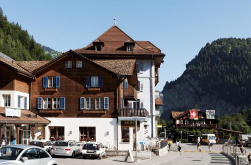 Imagen de la habitación del Hotel Steinbock, Lauterbrunnen. Foto 7