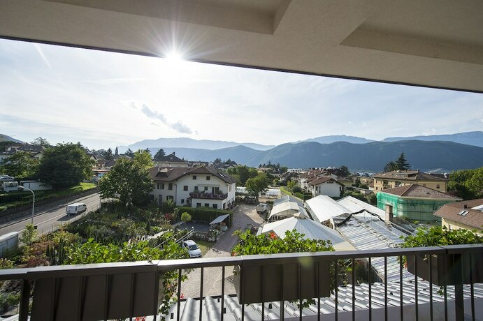 Imagen de la habitación del Hotel Steiner. Foto 17