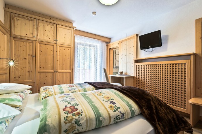 Imagen de la habitación del Hotel Steinr&ouml;sl. Foto 5