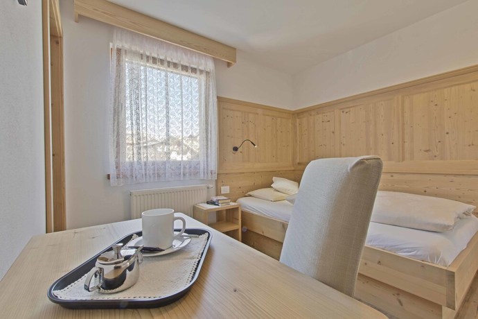 Imagen de la habitación del Hotel Steinr&ouml;sl. Foto 8