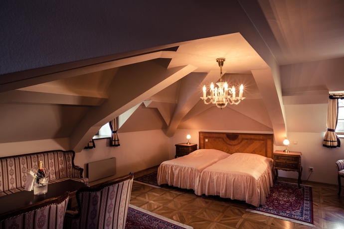 Imagen de los interiores del Hotel Stekl. Foto 15