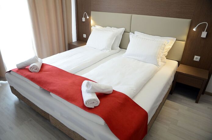 Imagen general del Hotel Stela Deluxe Apartments. Foto 9