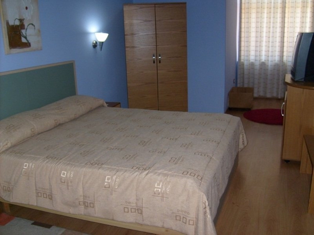 Imagen general del Hotel Stela, Tirana. Foto 1