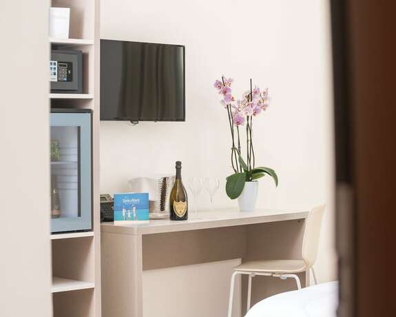 Imagen de la habitación del Hotel Stele di Nora. Foto 11