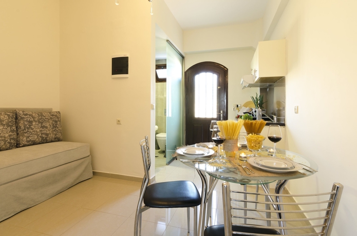 Imagen de la habitación del Hotel Stelios Gardens. Foto 7